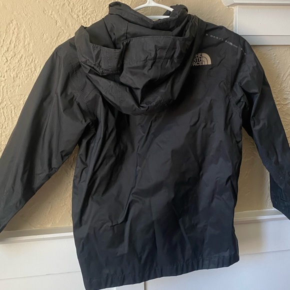 North Face Windbreaker - Picture 2 of 4